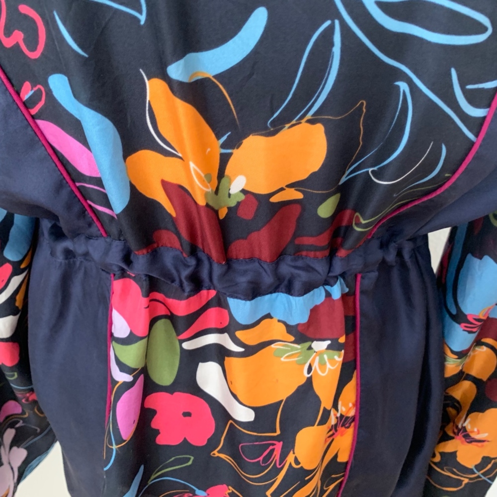 JOHNNY WAS SILK TUNIC - Picture 7 of 9